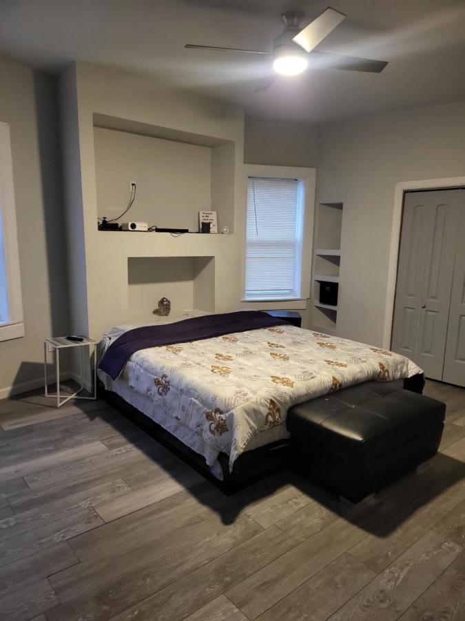 Chamberlain Manor Rooms Holiday home Wellston